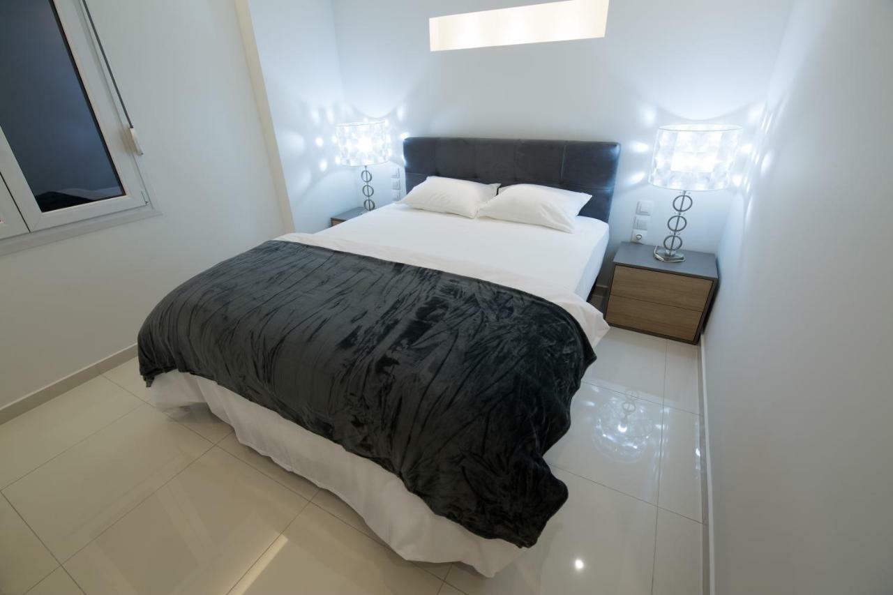 White Lux For 2 Vipgreece Apartment *