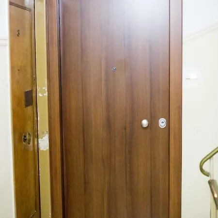 White Lux Apartment For 2 Vipgreece Athens Exterior photo